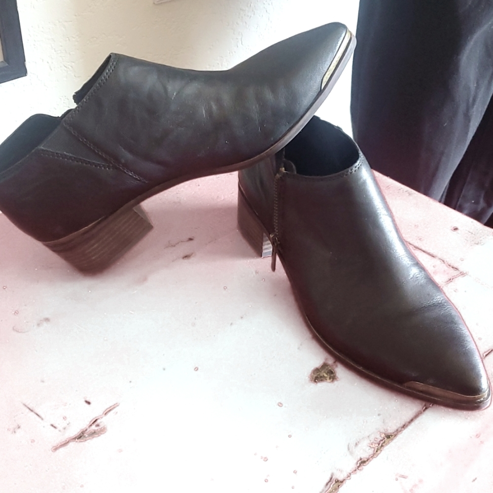 Lucky Brand Koben low leather boot